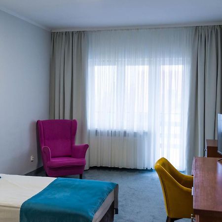Hotel Mazury Гижицко Экстерьер фото