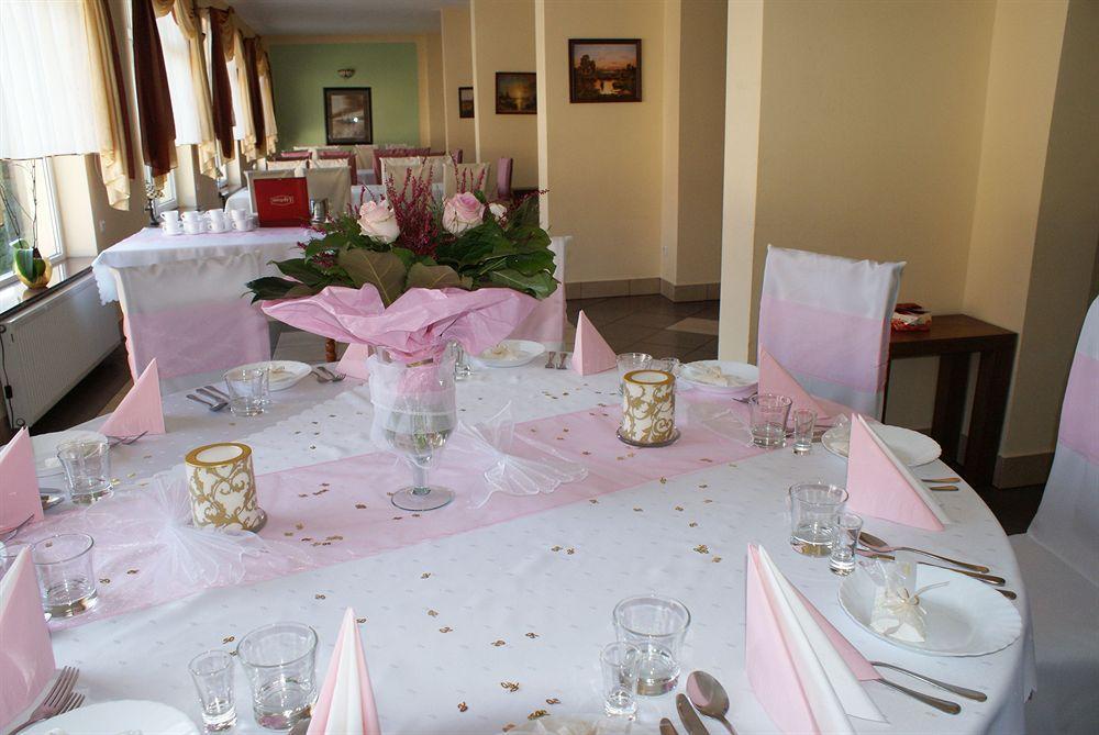 Hotel Mazury Гижицко Экстерьер фото