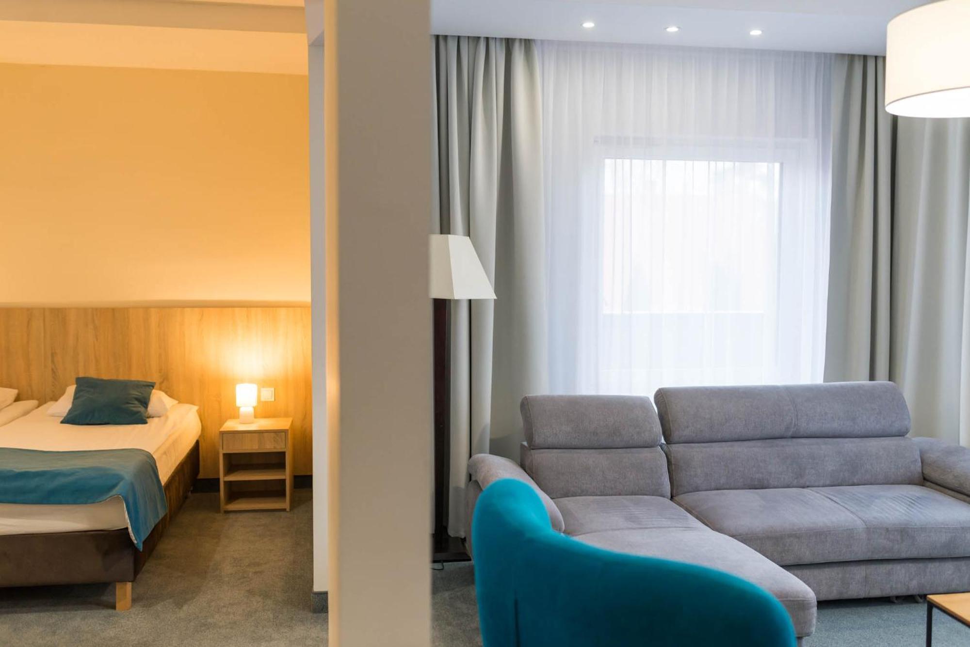 Hotel Mazury Гижицко Экстерьер фото